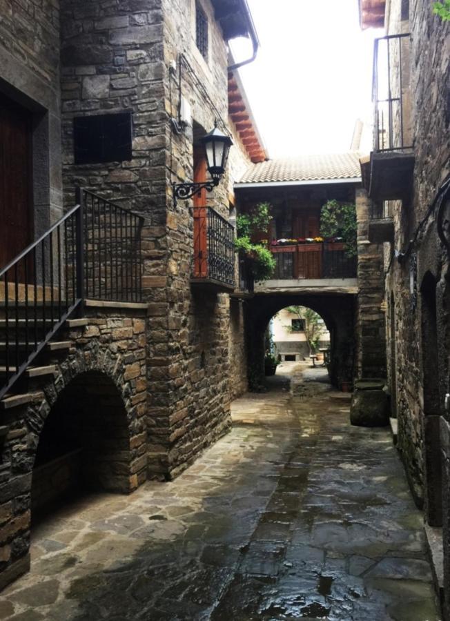 Preciosas Vistas A La Montana, Luminoso Y Acogedor Daire El Pueyo de Araguás Dış mekan fotoğraf